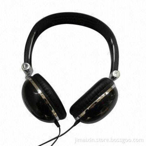 Headset with 1.2m cord length, CE and FCC certified, 3.5mm stereo plug